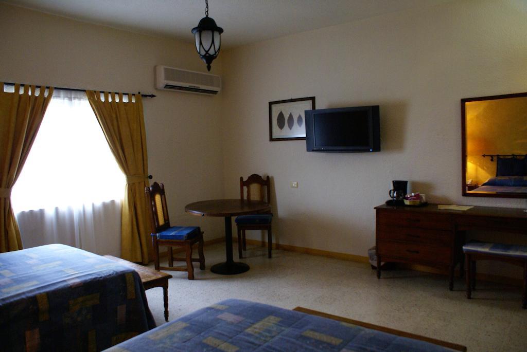 Hotel San Francisco Tapachula Ruang foto